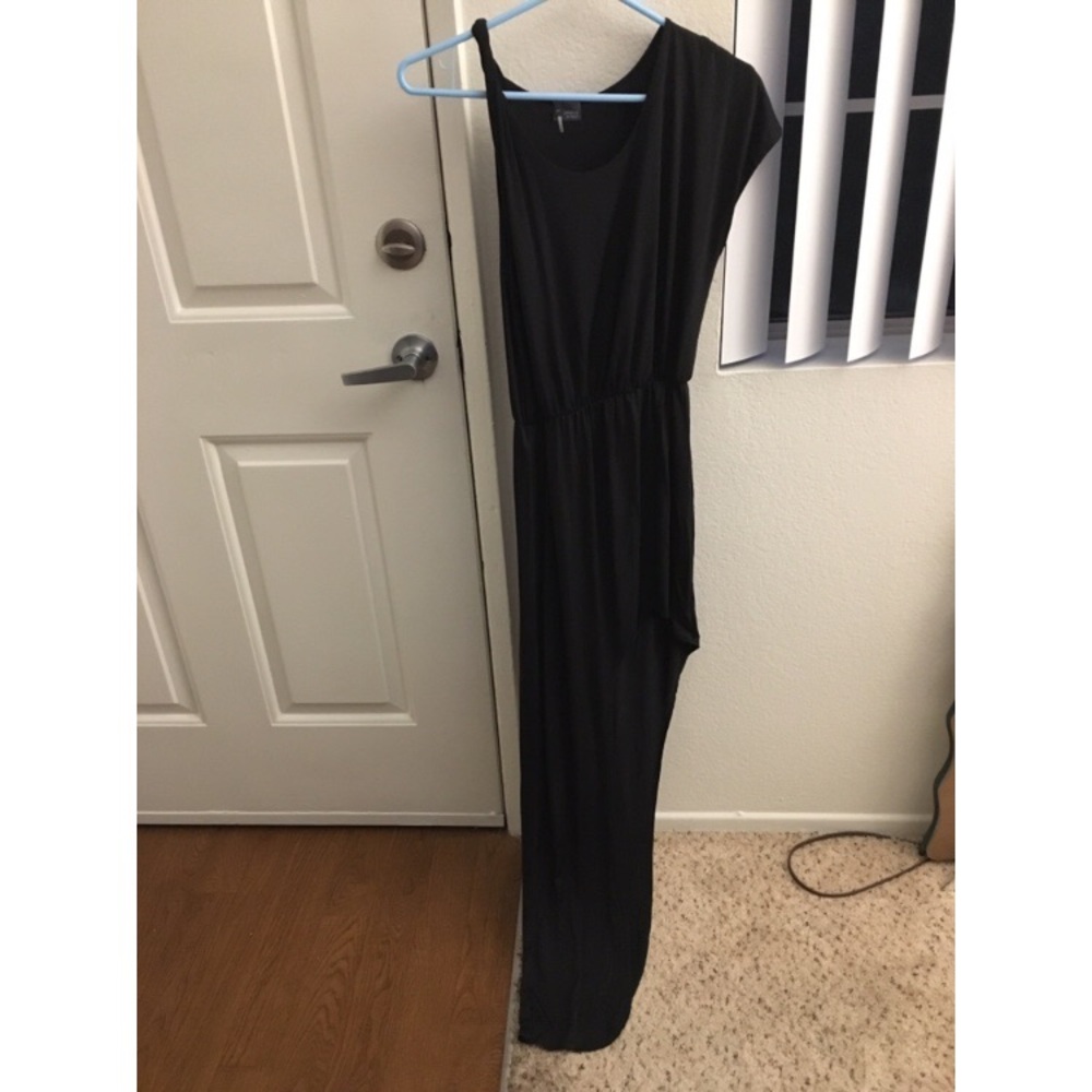 ✨final✨ Sparkle & Fade UO black maxi dress - Picture 3 of 6